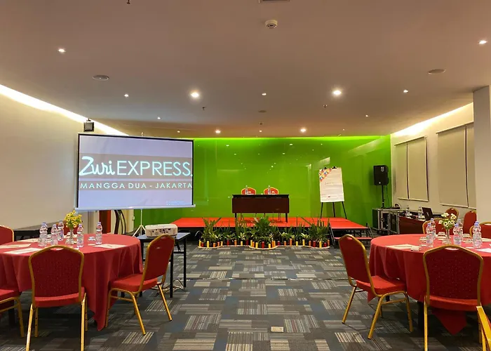 Zuri Express Mangga Dua Hotel Jakarta